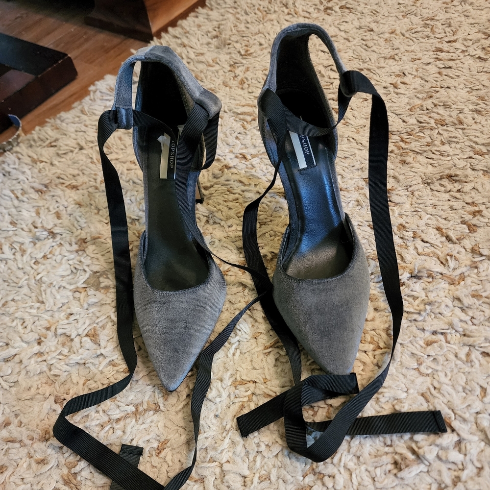 Grey/teal velvet heels